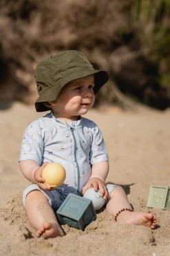 Little Dutch LD Swimsuit Sailors Bay62/68 25 Little Dutch LD Swimsuit Sailors Bay62/68 -Baby Products Sale Store 0018289 little dutch swimsuit sailors bay blue 62 68 sailors bay 4 824e4b59 b62f 47ab 8ee0 7c6debedb77f