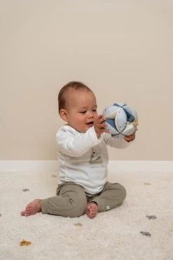 Little Dutch LD Gripping Ball 17 Little Dutch LD Gripping Ball -Baby Products Sale Store 0018806 little dutch gripping ball sailors bay sailors bay 4