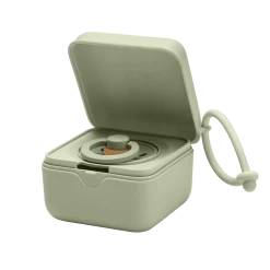 BIBS WS Pacifier Box -Baby Products Sale Store 4200250 5713795231140 BIBS PacifierBox Sage 2 1000x1000 1080x 8a6073c0 6394 45b9 94cb 8ee6798bd898