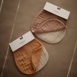 Mushie Burp Cloth -Baby Products Sale Store 7O0A9902 1080x 1ad0d0b9 a699 4bb7 b84b df33a75dae6e
