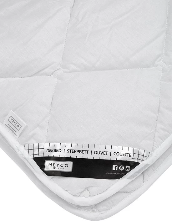 Meyco 4-Seasons Cotton Duvet Inner 100 X 135 4 Meyco 4-Seasons Cotton Duvet Inner 100 X 135 - Image 2