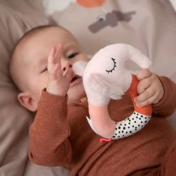 Done By Deer Sensory Ring Rattle Elphee -Baby Products Sale Store Sensory ring rattle Elphee Powder 4 LS 700x 3328f52f 9ca6 47e4 9a67 19c6b7e99e81