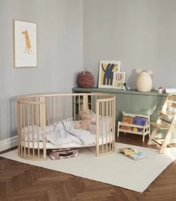 Stokke Sleepi Bed Extention V3 Complete -Baby Products Sale Store SleepiBed Dresser Natural TrippTrapp 220419 0056 EDGE eCom