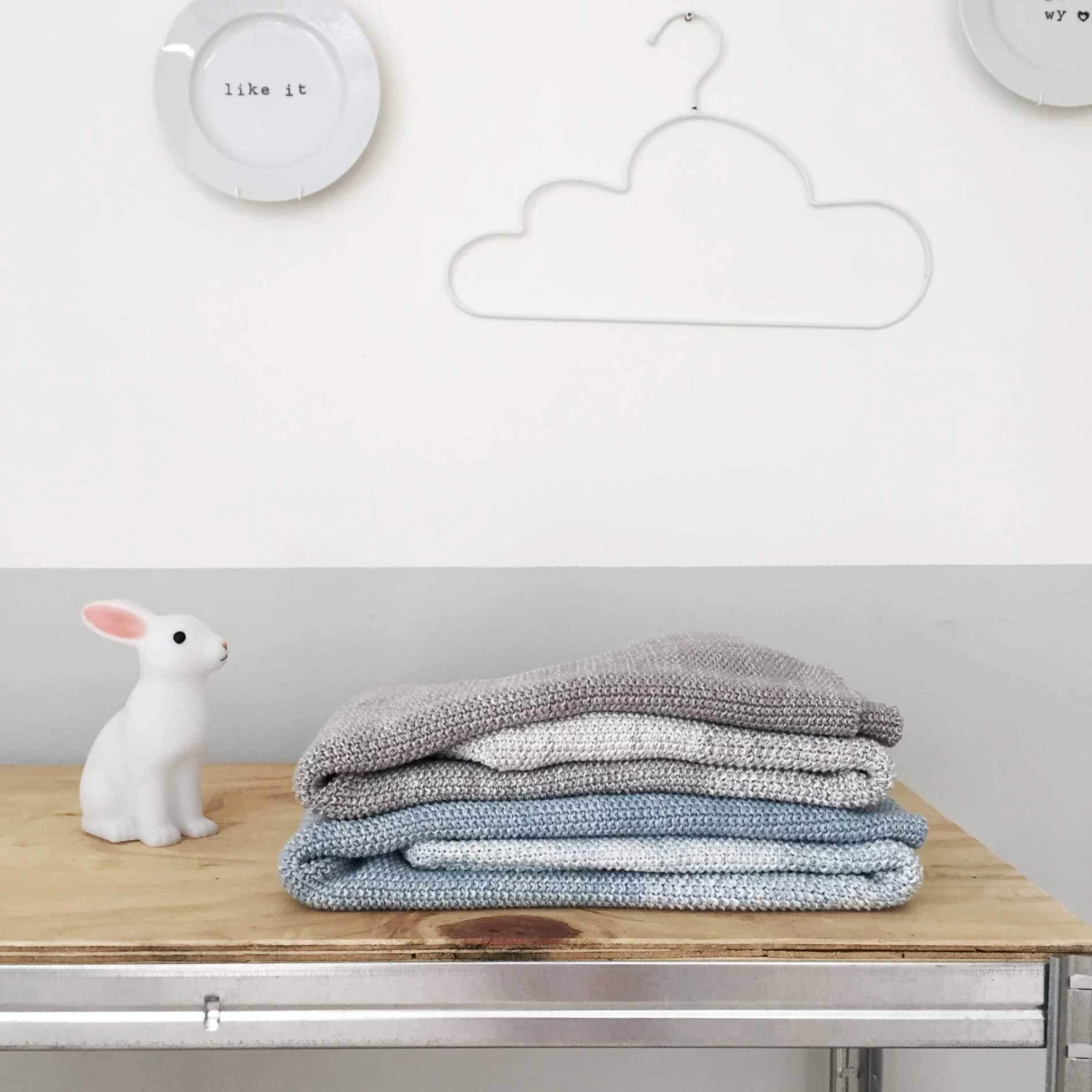 Tuck-Inn Blanket 120 X 60 Knitted 5 Tuck-Inn Blanket 120 X 60 Knitted - Image 3