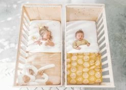 Tuck-Inn Blanket 120 X 60 22 Tuck-Inn Blanket 120 X 60 -Baby Products Sale Store Tuck Inn ledikantdeken Sparkle sweet honey 3