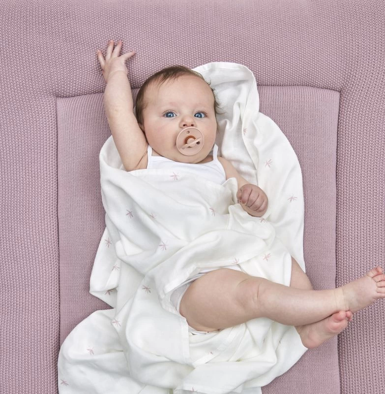 MrsKeizerBamboo Swaddle 5 MrsKeizerBamboo Swaddle - Image 3