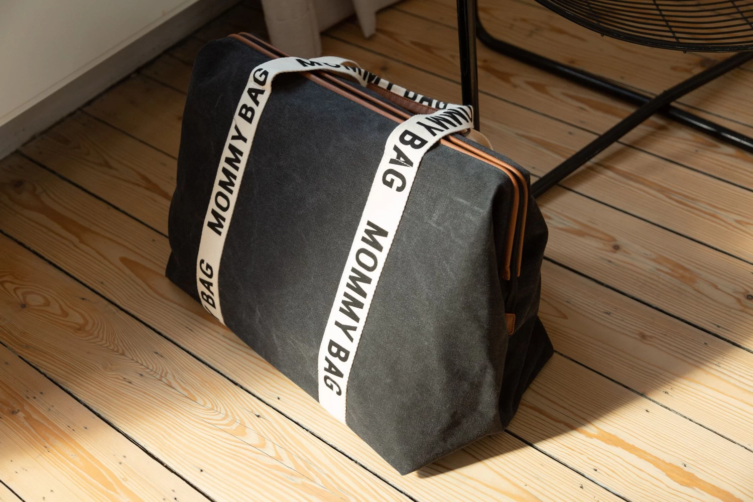 Childhome Mommy Bag Large Signature Canvas 6 Childhome Mommy Bag Large Signature Canvas - Image 4