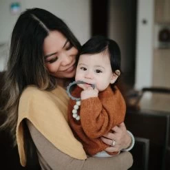 Mushie Silicone Flower Bracelet 15 Mushie Silicone Flower Bracelet -Baby Products Sale Store day 1 129 16364b5d a5d3 4b8a 9298 e885560fd93e