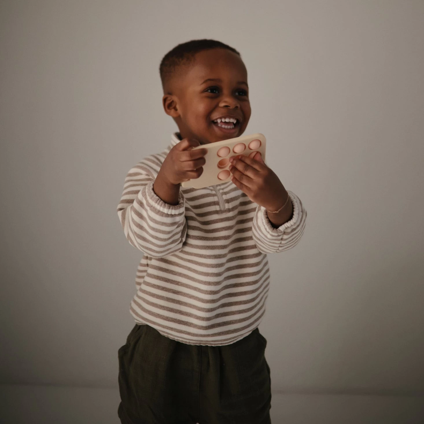 Mushie Press Toy 6 Mushie Press Toy - Image 4