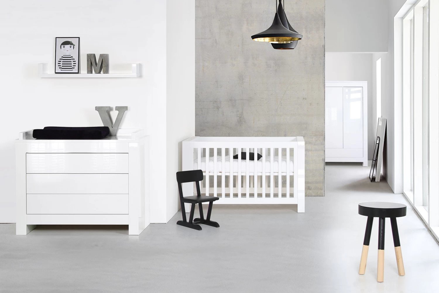 Somero White Glossy Cot Bed 140 X 70 4 Somero White Glossy Cot Bed 140 X 70 - Image 2