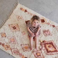 Rug Inez Pink 180 X 120 Cm -Baby Products Sale Store tapis petit rug inez pink 2 1024x1024 55cb68d1 838a 41a9 b957 9e232f69f1e2